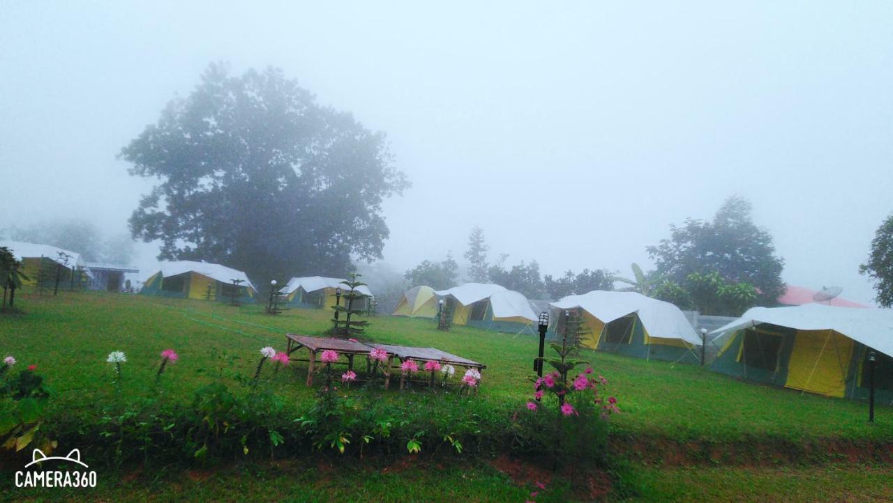 Villa เฟรนด์แคมป์ Khao Kho Esterno foto